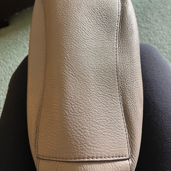 MK Bag - Picture 6 of 8